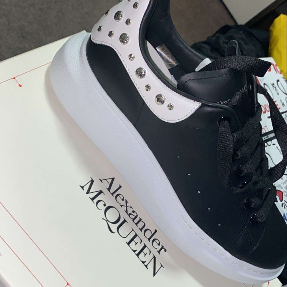 Alexander McQueens size 10 1/2